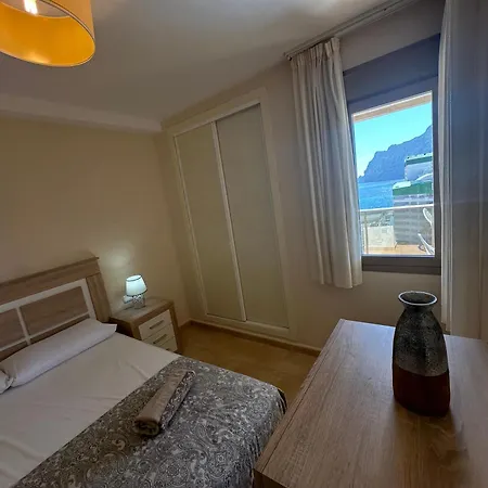 Luxurious Esmerald Apartmán